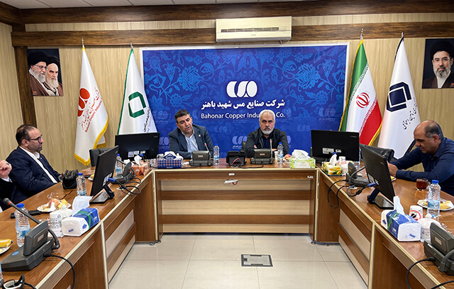 بازدید مدیرعامل بورس اوراق بهادار از مس باهنر